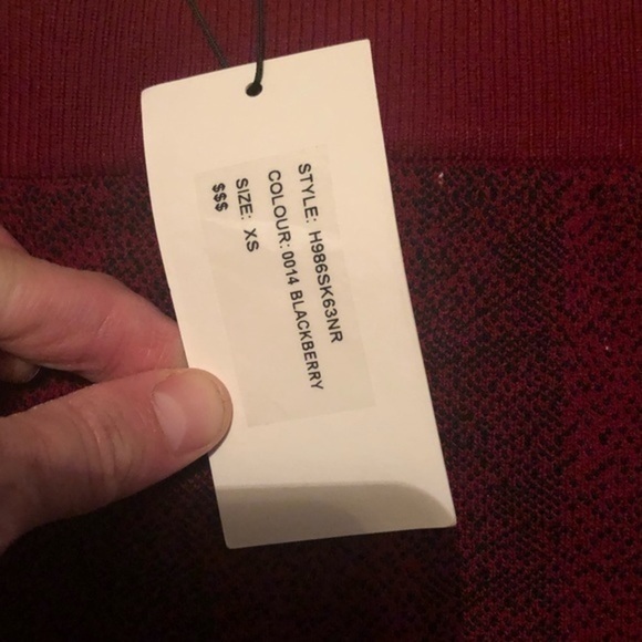 John + Jenn revolve red skirt NWT xs - Picture 2 of 5